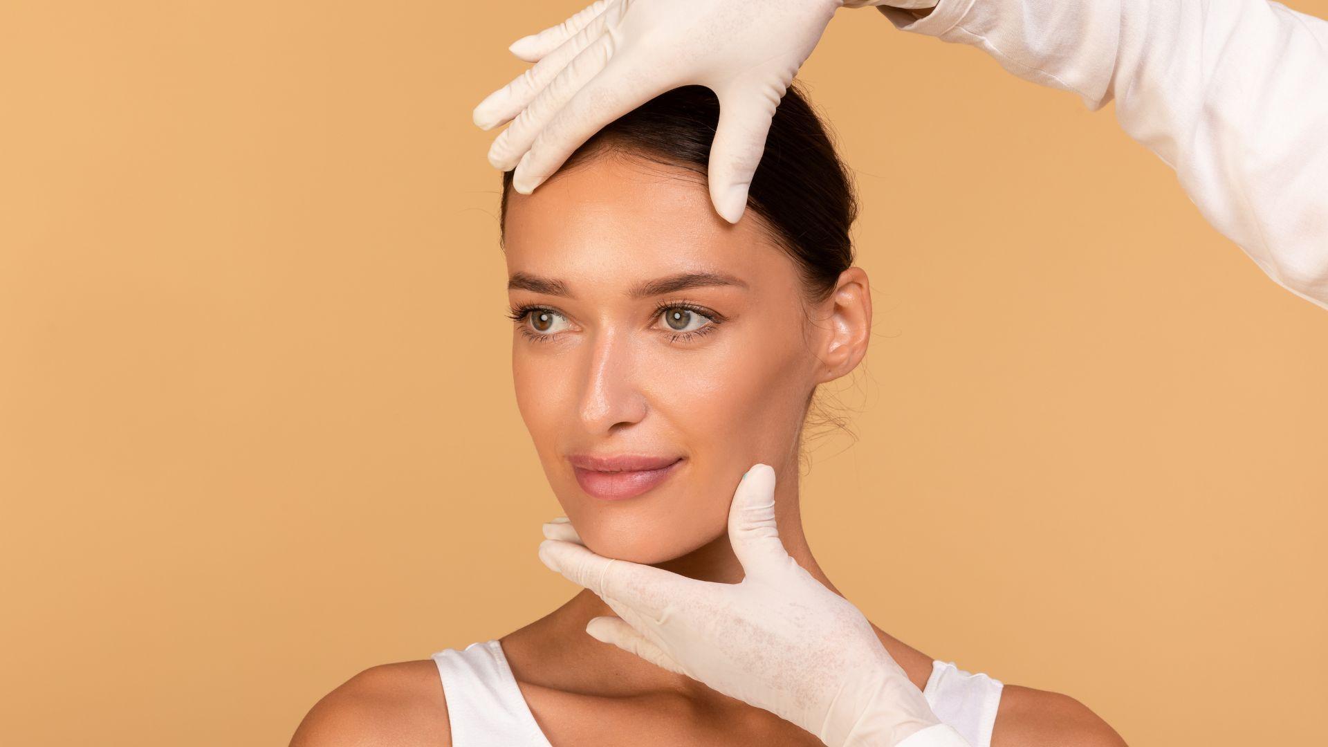 Lifting facial